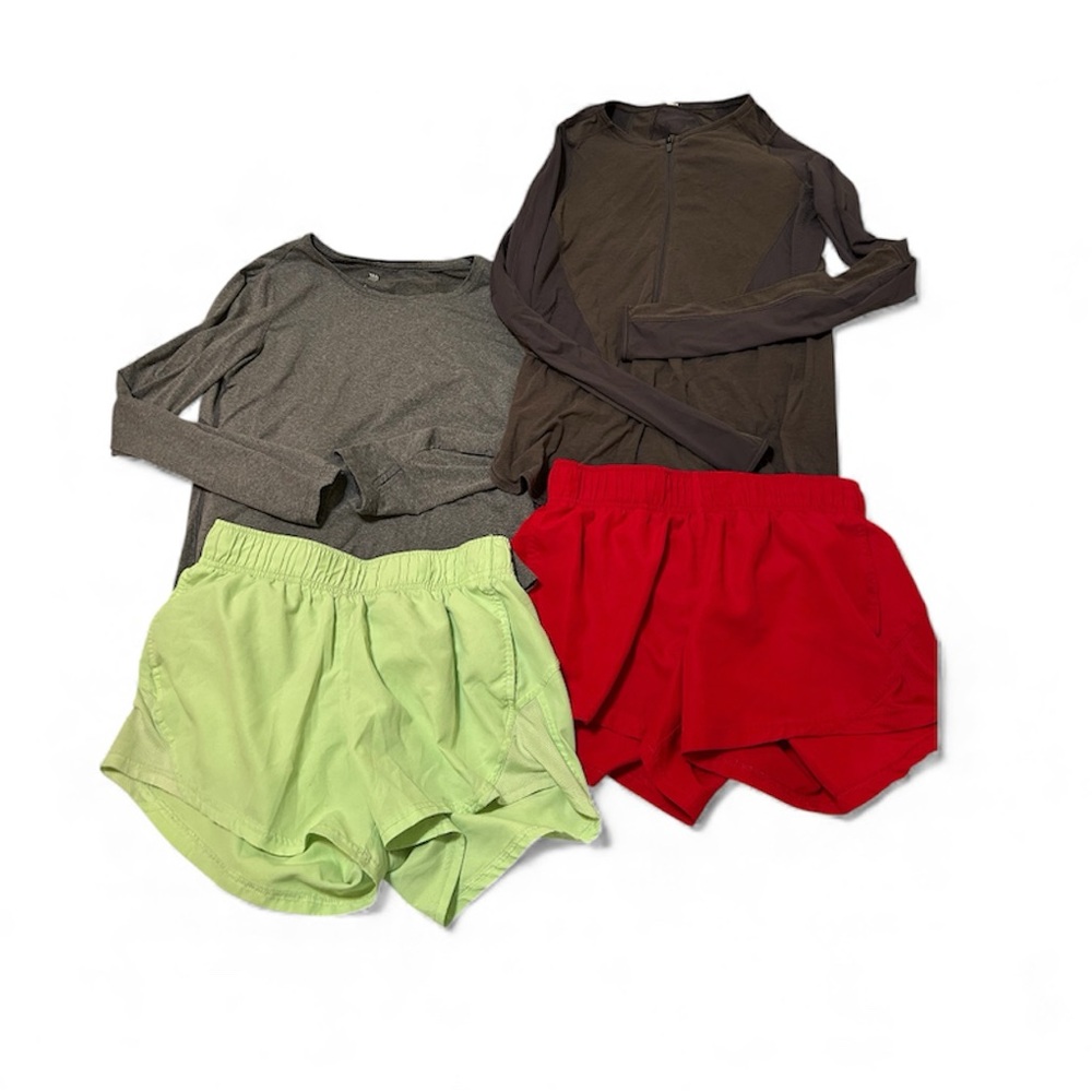 Athletic women’s bundle tops and shorts size small